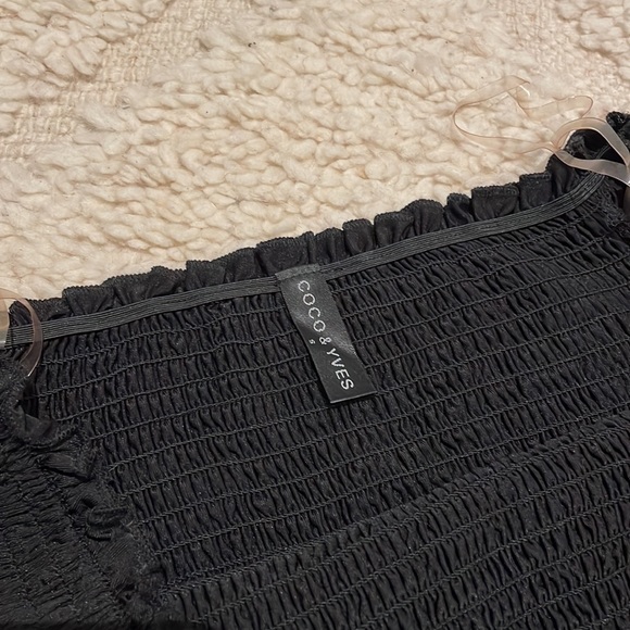 Coco & Ives Off the Shoulder Mini Black Dress / LBD - Picture 5 of 6